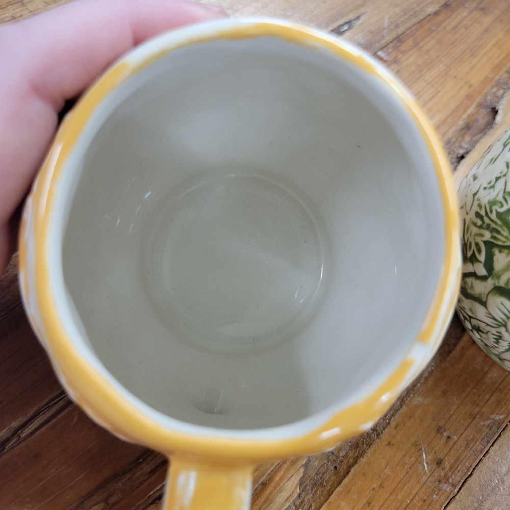 Set of 2 Vintage Mugs Green & Yellow Glazed Unique Relief Cups Signed 1970s - Picture 5 of 14